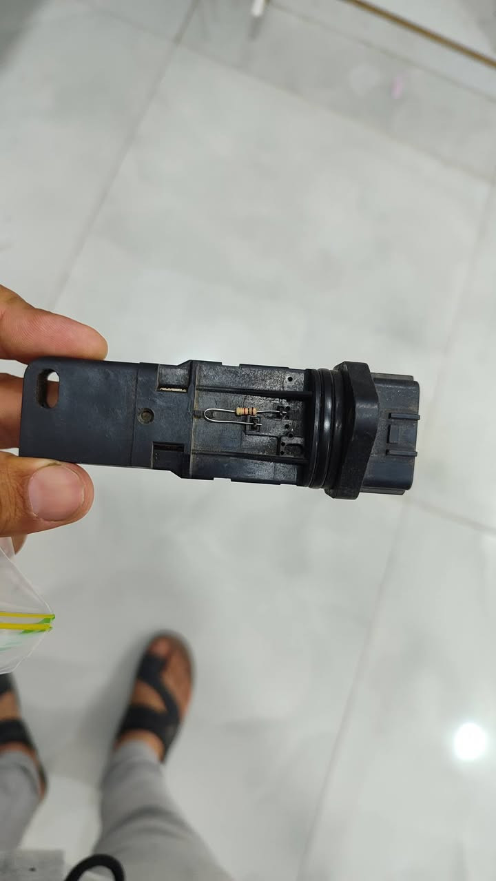 السلام عليكم
عندي ارفلوا مال نيسان بترول مال حاوية الشراي يتصل او يدخل خاص 
***********
