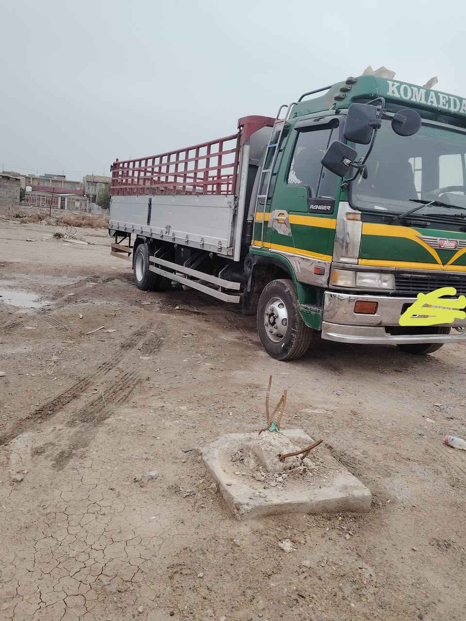 السلام عليكم هينو طيرة مكينة سبعين سوبر لا صرف ولا بخار شاصي ستة وربع بلادي تخم تاير سيارة جاهزة للاستلام
***********
