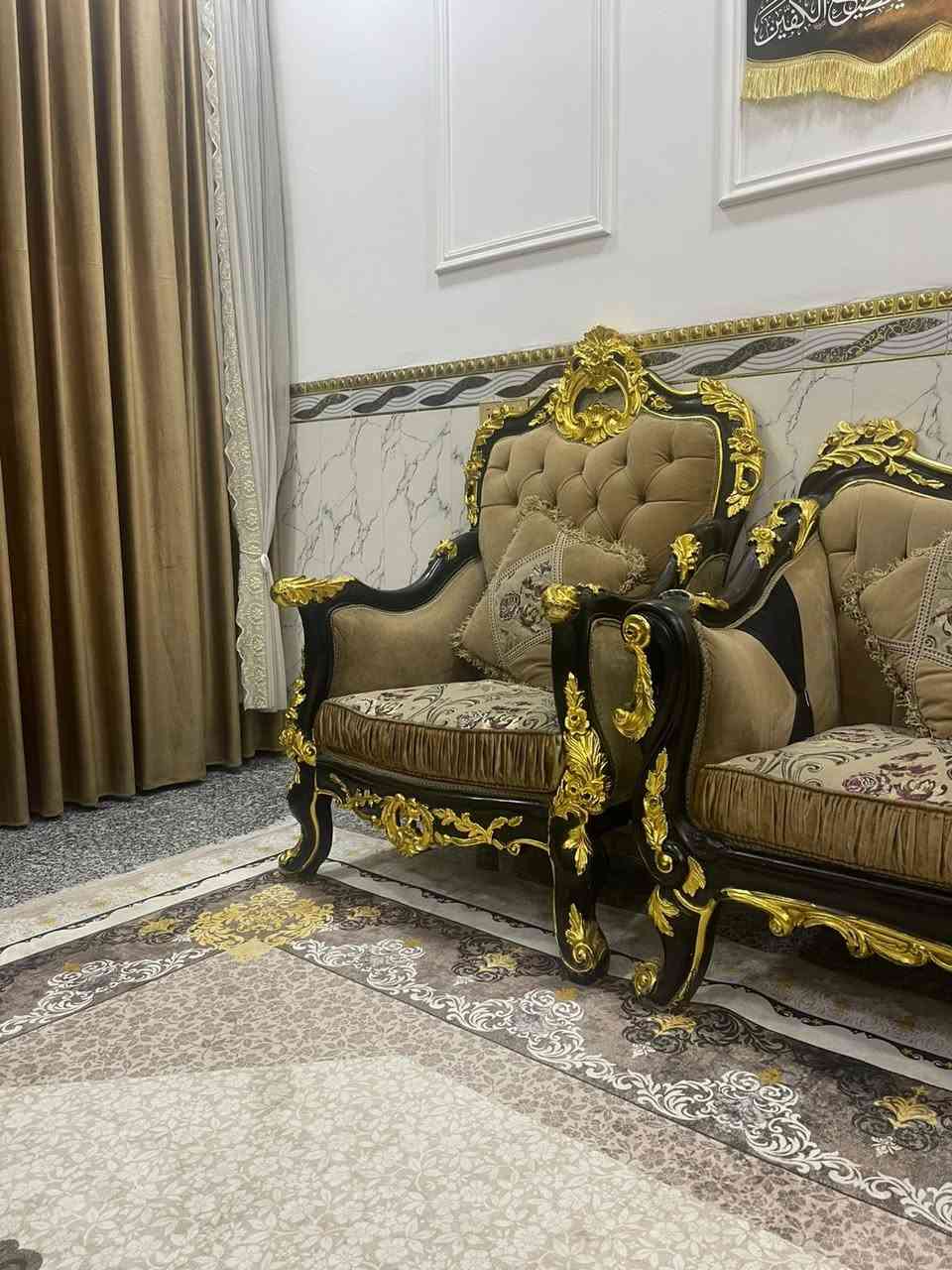 طخم مصري ملكي اصلي عشر مقاعد نظيف ماخذة ٢٢ ورقة 
رايدة بمليون الشراي يتصل او يراسلني واتساب على الرقم 
***********
 مكاني بغداد
