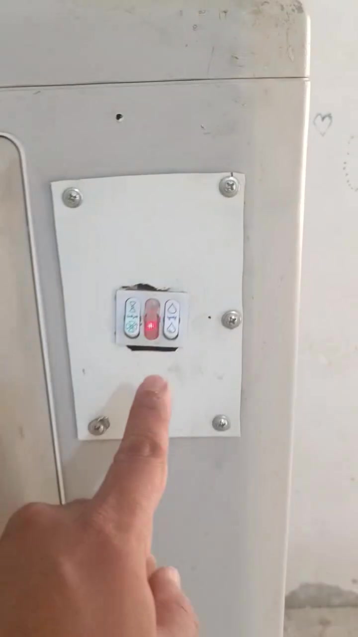 مبرده كله شغاله سرعتين واتربم نظيفه سعر ٧٥.    ***********
