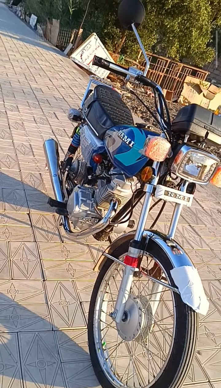 السلام عليكم دراجه نامه 2022 أوراق باسمي طالعه من مجمع الكرار للدراجات الناريه شلامجه اصل للبيع كفاله مكينه كلجات كهربائيات كامله مكان ناصريه مركز السعر 1150 ه‍. ***********
