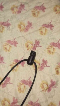 للبيع • اكسسوارات شخصية