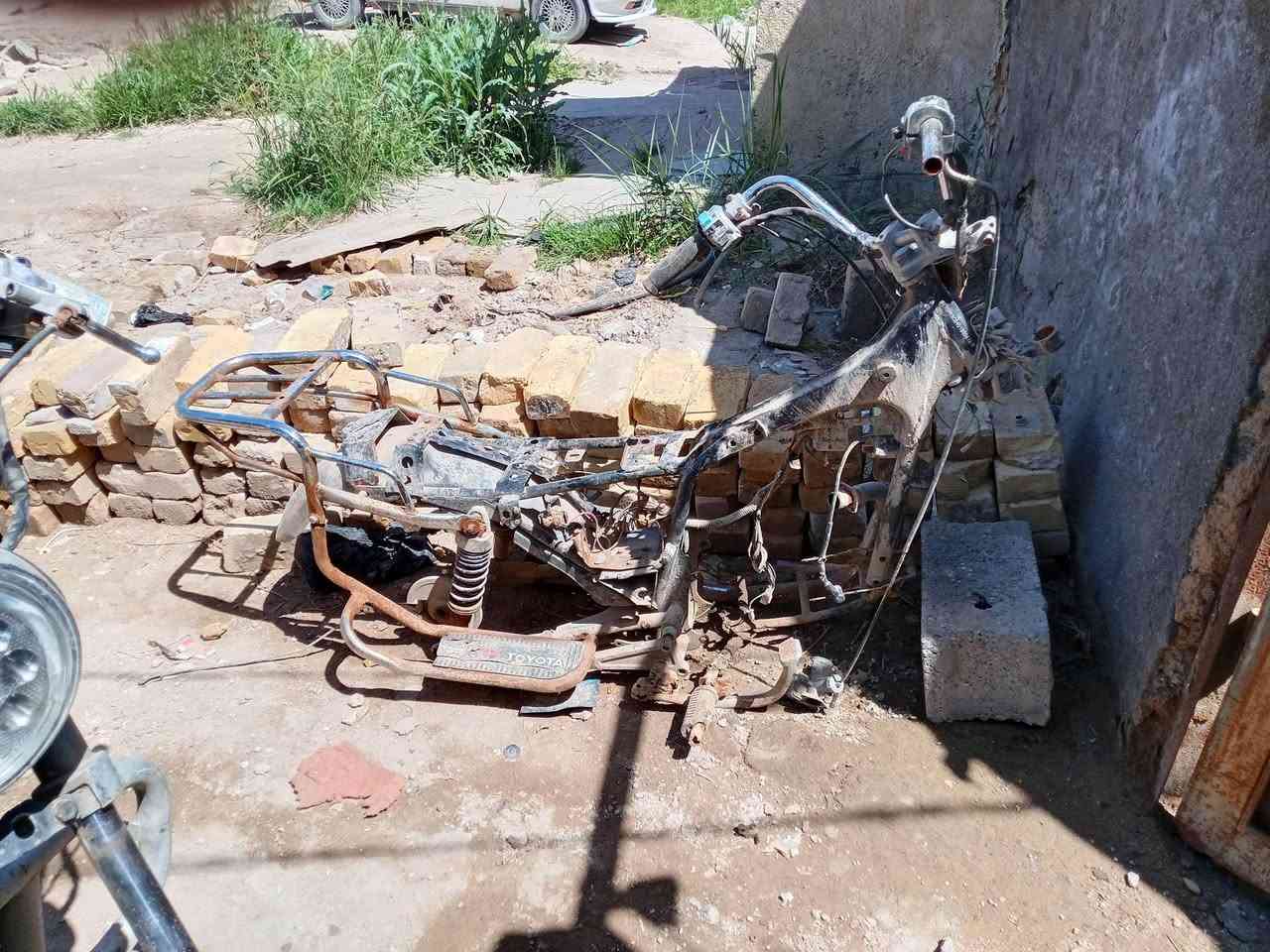 غراض دراجه تايموتا للبيع محرك ويل امامي وخلفي كامل شاصي سكان ودرع مكاني الشطره


**إذا كنت صاحب هذا الإعلان وتريد حذفه لأي سبب، رجاءا أرسل رسالة إلى الدعم الفني**