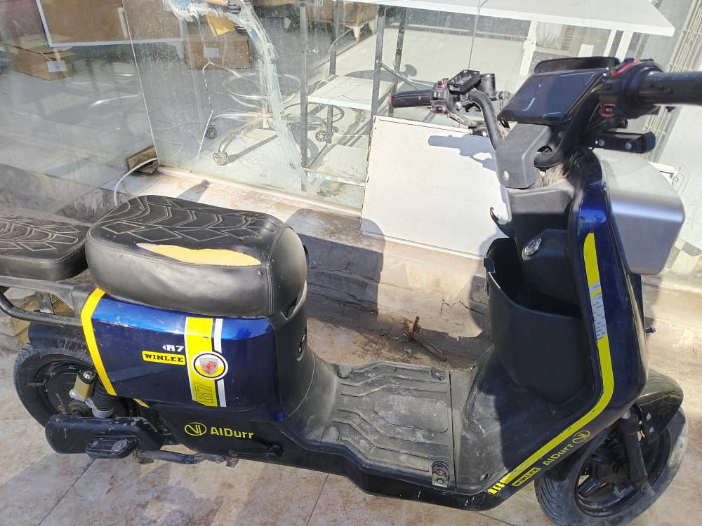 دراجه ار7للبيع سعر 500 باتريات جدد ماصارهواي من مشتريه بيه مجال شراي اتصل وتدللين *********** البصرة, العراق
