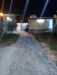 دار للبيع • قرب جامع الغفران