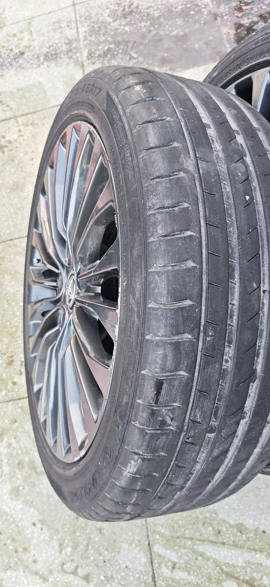 ویلی ئەڤەلۆن بۆ گۆرینەوە ✅

ناونیشان سلیمانی تیرمینالی شارەزور فرۆشگای شارباژێر ✅

***********
