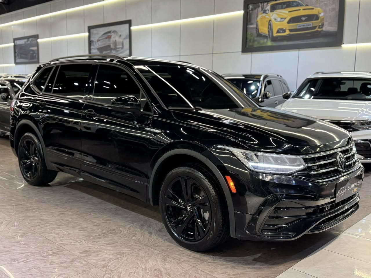 Tiguan 2024
SE R-line
ماشية 2000 mil 
سيارة بدون دواخل بدون ارباك 
بونت انصبغت ب اربيل بنقل (بدون حادث )فقط قطعة صبغ
سيارة فول فول مواصفات 
تترقم شمالي فقط 
اربيل شارع ١٠٠ م 
شركة صباح حسن سليمان 
سعر/٢١٨٠٠$ بي مجال بسيط 
للاستفسار 
*********** 
***********
