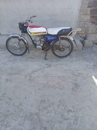 هاي دراجه نص هندر تشتغل  سعر 175,,,,,07856426147