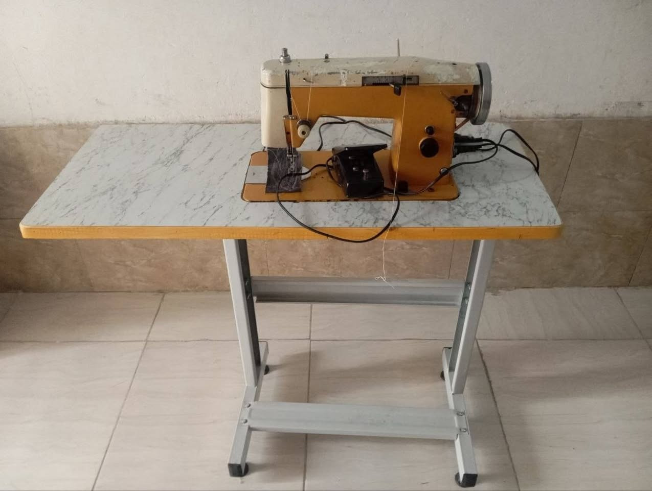 السلام عليكم ورحمة الله وبركاتة ماكنه خياطه ياباني الاصلي ماكنة جاهزه للخياطة اي نقص  التواصل على هاذ الرقم ***********
