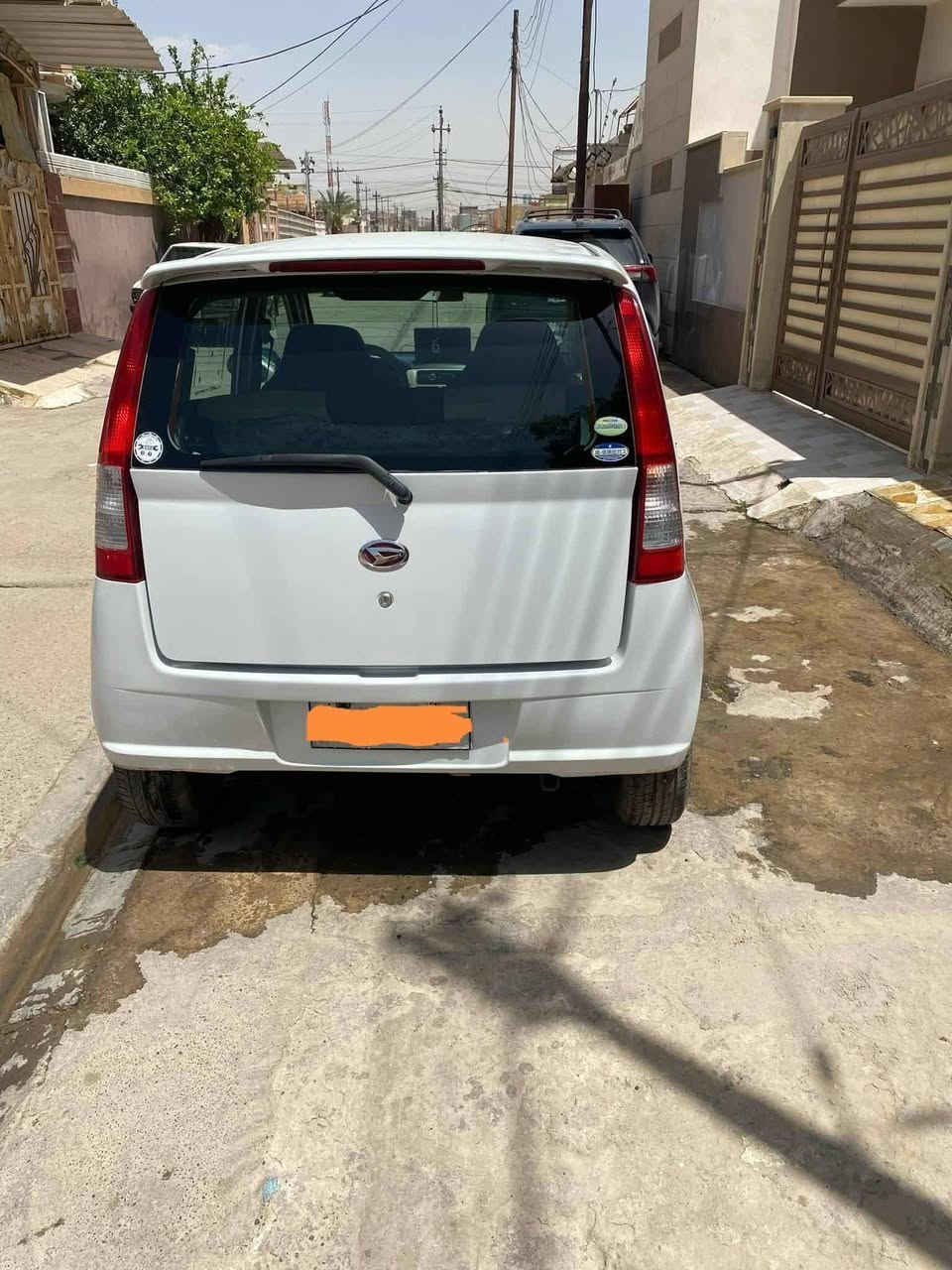 السلام عليكم ورحمة الله وبركاته
اخواني عندي هاي الداهستون ياباني كير اوتماتيك تبريد تدفئ كير محرك كله شرط متواجد ع الخاص او ع رقم *********** شرعيها بالموصل شرط التحويل سعر 31 وبيها مجال للطيبين
