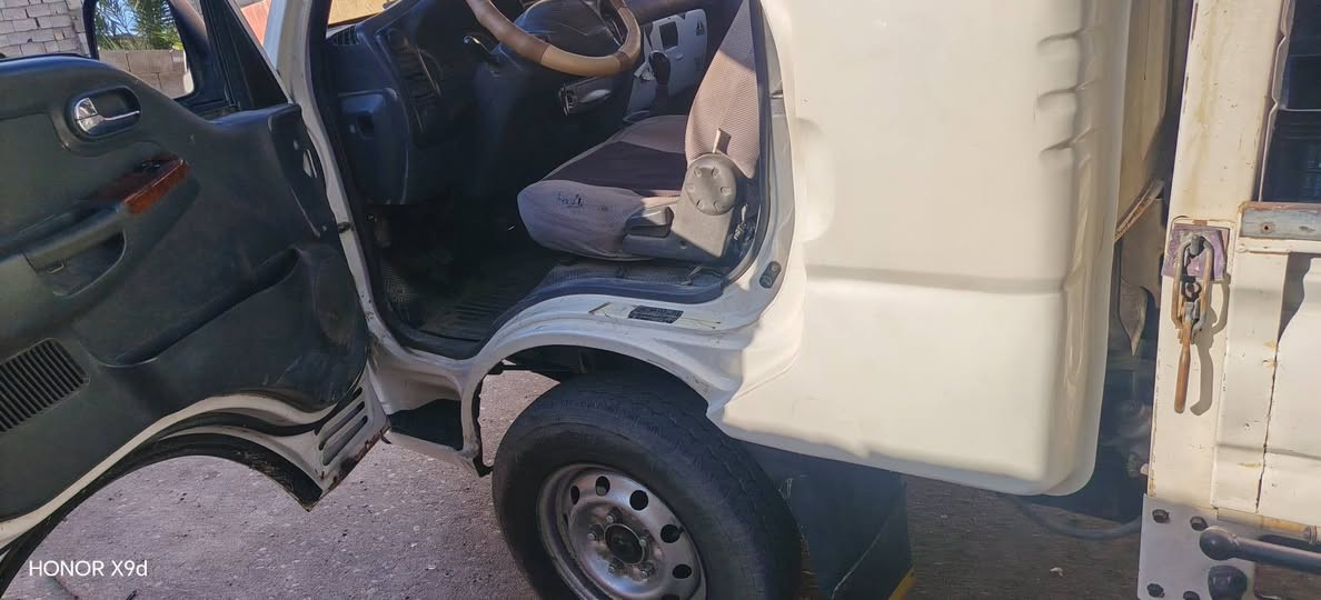 مسكر ٢٠٠٨ رقم بغداد بسمي سيارة جاهزة مكينة جديدة بم ونوزل سدر ويالة كلج كلة جديد سيارة خير من الله جان بيهة خياس بل داير والدوسة شديت مال كصل وبيهة رشات صبغ وتفاصيل نتصل وتدلل مكلف بل نشر سعر ٩٦ وبيهة مجال حك الجية المايعجبة سعر خلي يعبر المنشور رقم صاحب سيارة *********** عنوان بغداد معامل حسينية
