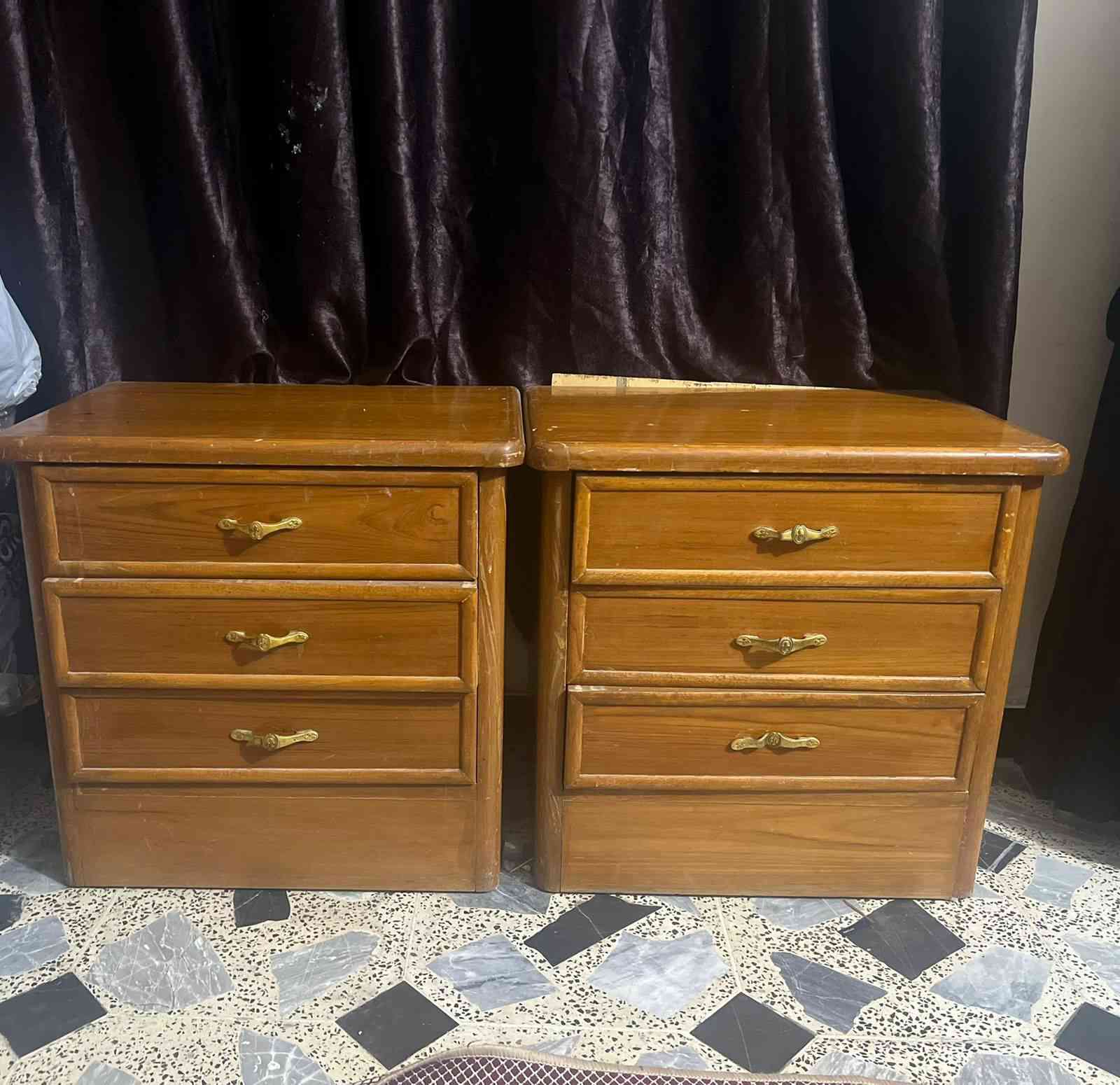 #كنتور  + #سرير  + #كومديات  2
#نجاره عراقي 
#السعر   250  الف بي مجال 
#العنوان : بغداد  - ااشعب - قرب شارع الصحه 
#الي يريده يتصل بالرقم 
‏‪0774 196 8336‬‏
#واتساب  #واتساب  #واتساب 
#يرجى متابعة الصفحه ( طلب صداقه )
ليصلكم كل ماهو جديد 
#مستعدون لبيع كافة انواع الاثاث  #والاجهزه المنزليه  #اثاث مطاعم  + #اثاث  كوفي
#نعمل لخدمتكم 
علي البابلي
