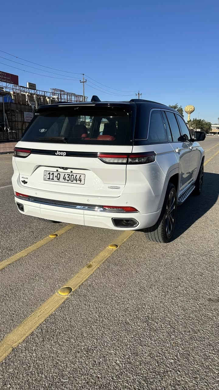 Jeep موديل 2024
اوفر لاند وكالة هارلم مكفوله كفاله عامه 
رقم بغداد تحويل مباشر ماشيه 15000km
فول موصفات 1/1 السيارة جديدة بمعنى الكلمه 
مكانها كربلاء 
السعر 460$ وبيها مجال بسيط 
للاستفار : *********** / ***********
