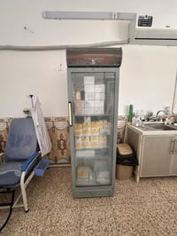 اجهزة مختبرية للبيع نظيفة جداا تجهيز الطبية المتحدة استخدام قليل جدا ل...