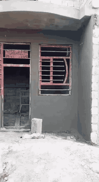 سلا عليكم شباب اي واحد عنده بيت لبخ لمتر ٣ هاذه رقمي ***********
