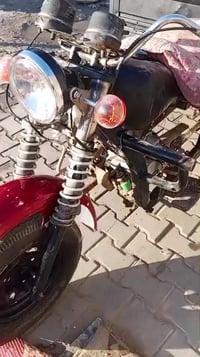 شباب شلونكم ستوته عندي للبيع موديل 15 مصبوغه مكينه بيها تبخي بديهه شوي...