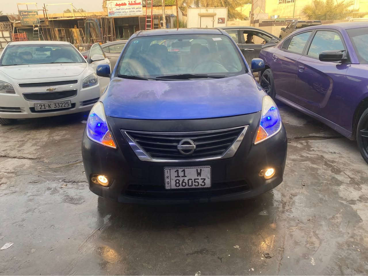 فيرسا امريكي السياره كما موضح بلصور عليه ادامه كامله المكينه خير من الله والكير بي صفنه سياره نقصه تبريد والكير والحادث مالته موضح مل امريكه *********** السعر بي مجال مكان بغداد الجديده او الدوره البعيثه 75وبيه مجال بغداد, العراق
