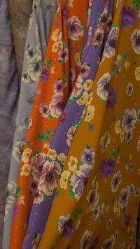 كشمير • اماراتي • ١٠ متر ونص