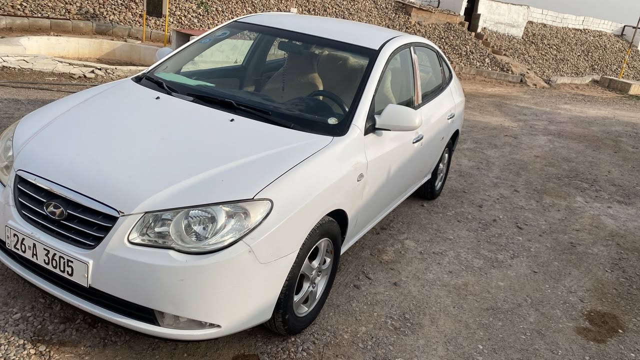 للبيع افانتي
موديل 2007 
كير محرك فول 
صدر امامي خلفي فوول 
تخم تايرات جدد 
تدفئه تبريد فوول 
بيها قطعتين باب وجاملغ 
العسر 95 وبيها مجال 
اتصل وتدلل 
*********** 
مكان السياره صلاح الدين بلد 
يرهم مراوس اب كورلا
