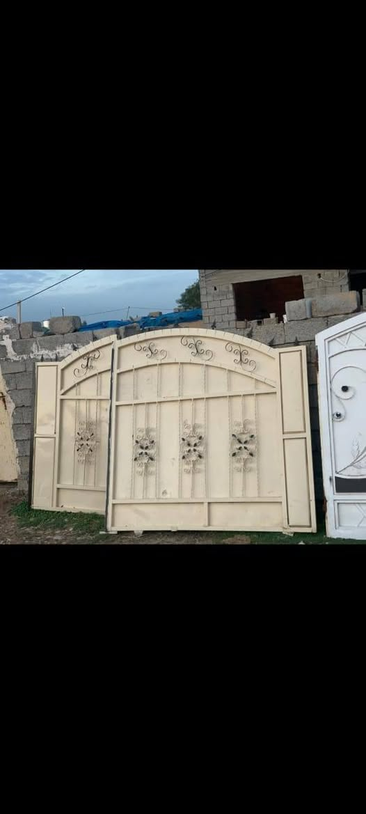 📢 سكلة أحمد اللهيبي للحديد المستعمل والجديد ترحب بكم 📢
@📦 وصلت البضاعة الجديدة! 🔧🪚🚪

بسم الله وعلى بركته، نوفر لكم اليوم تشكيلة مميزة من المواد الحديدية بأعلى جودة وأسعار منافسة:

🪜 درج دبل محجر أو درج تك محجر – (جديد فقط)
🚪 أبواب سلايت – (جديدة ومستعملة)+ابواب محلات 
🚪ابواب طلاكتين مستعمله + أبواب غرف وجه واحد ووجهين
شخاط مستطيل جديد+روطات مربعه (جديد)

📏 شيلمان + جينكو جديد 
📐 زوايا حديد – (مستعملة وجديدة)
📦 بواري حديد بمختلف الأحجام
⚙️ بواري صب ودنك صب – (أحجام متنوعة)
🪟 شبابيك مستعملة بحالة ممتازة
🧱 بوب بلاستك جديد بمقاسات متعددة
🧵 سيم شائك + منفاخي + سيم BRC بكافة الأحجام كما يوجد جوابي اكبار 

---

🟢 كما نشتري منكم أيضاً:
✅ أبواب وشبابيك مستعملة
✅ جينكو – شيلمان – سندويج
✅ حديد السكراب

---

📍 العنوان:
قرية الشيخ بابا أو عرب الجبيرة – طريق جلولاء - كلار
📌 بعد سيطرة أم الحنطة مباشرة

📞 للاستفسار والتواصل – واتساب وماسنجر متاح:
***********

🛠️ حيّاكم الله – زيارتكم تسعدنا في أي وقت
سكله احمد اللهيبي للحديد مستعمل
