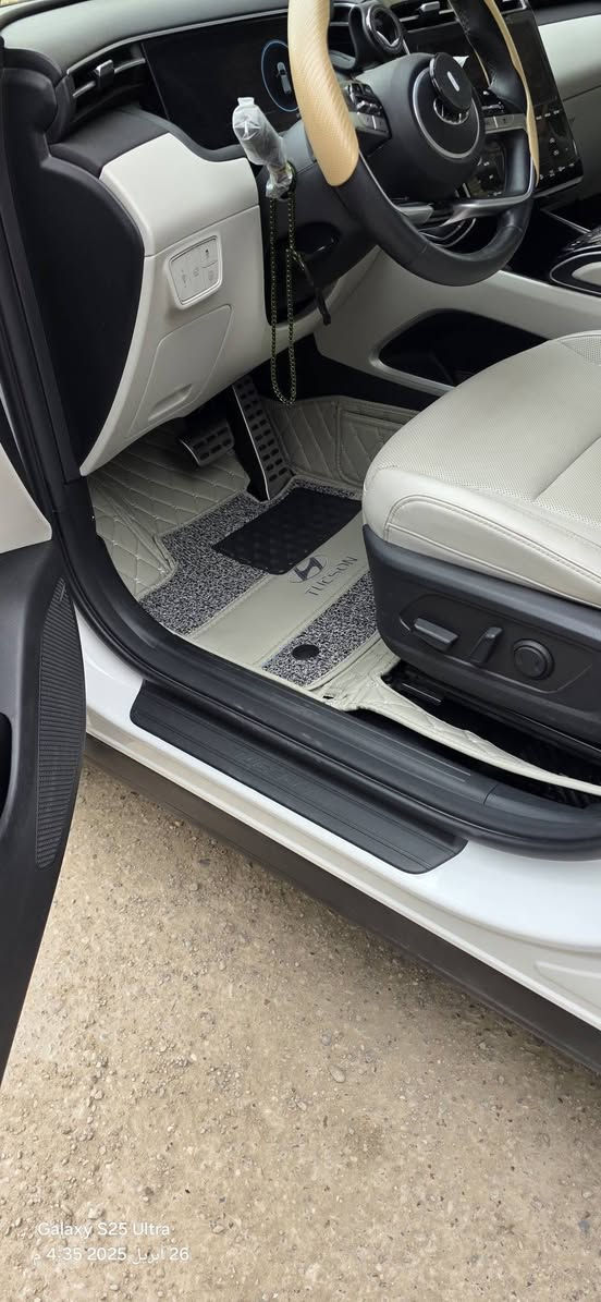 للبيع ارضيات لون اوفايت
مستخدم نضافه 80٪
بسعر 65 الف بغدادــــــــــــــــــ الرصافه ***********
