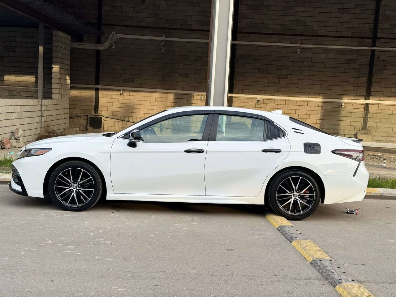 للبيع كامري 2022فئة (se)
السيارة رقم نينوى بيها صبغ قبغ صندوق او جاملغ خلف السايق
فئة se معروف موصفاتها بصمة كشنات جلد او كهرب
السيارة مطلوب عليها200$او بيها مجال بسيط
للاستفسار عالرقم***********بس واتساب
مكان السيارة موصل
