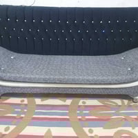 تخم • كنبة • الاسكان