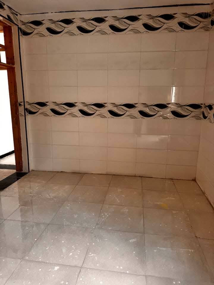 🏠 دار  لـــلـــبـــيــع 🏠
 
الموقع : حلة .. ابي غرق حي الجواد 
                                                        
نـوع الـعـقار:   (طابو صرف )  

المساحة ٢٠٠م 
السعر ١٢٢ وبي مجال

يتكون من غرفتين نوم وكليدور ومطبخ واستقبال وصحيات داخلية وخارجية وكراج 

 

------------------------
#لـــمـــزيـــد مـــن الــــعـــروض يـــرجـــى الاعـــجـــاب بالـــصـــفـــحـــة لـــيـــصـــلـــك كـــل جـــديـــد&
======================
#لـــمـــن يـــرغـــب فـــي عـــرض عـــقـــاره لـــلـــبـــيـــع فــي الـــبــيــج يـــرجـــى الــتــواصــل مــعــنــا ع الــخــاص 

#مـــكـــتـــب
 شهاب العبادي للعقار
#الـــكـــائـــن فـي ناحية ابي غرق - حي الجواد- قرب جامع المتقين 
------------------------------------------
لـــلاســــتـــفـــســـار الاتـــصـــال عـــلـــ

*********** 
***********
