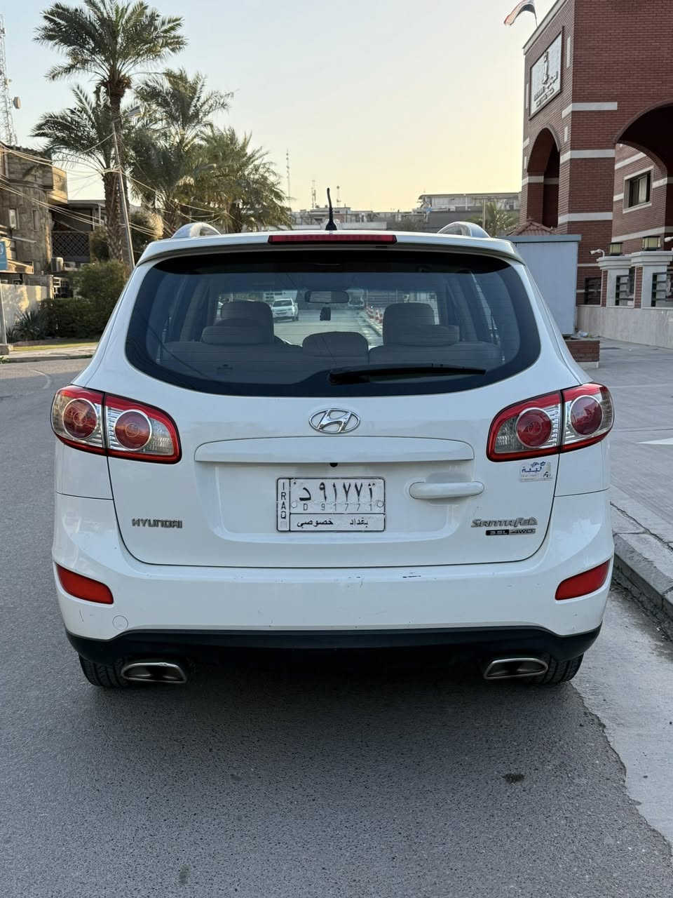 سلام عليكم للبيع سنتافي 2012 شركه العامه من زيررووو ع ايدنه
كفاله من ضربه وصبغ عدا بارد بسيط بلباب
مكينه 6 سلندر
تبريد 3 قطع 
شاشه جبيره 
فورويل 
سياره حيل جديده 
رقم بغداد 
تحويل ثاني يوم 
***********
