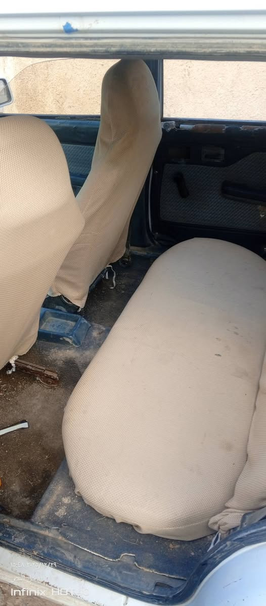 السلام عليكم سياره كاديت للبيع  السياره جاهزه بيه مكينه وكير كارتون جديد بي معنه الكلمه ***********
