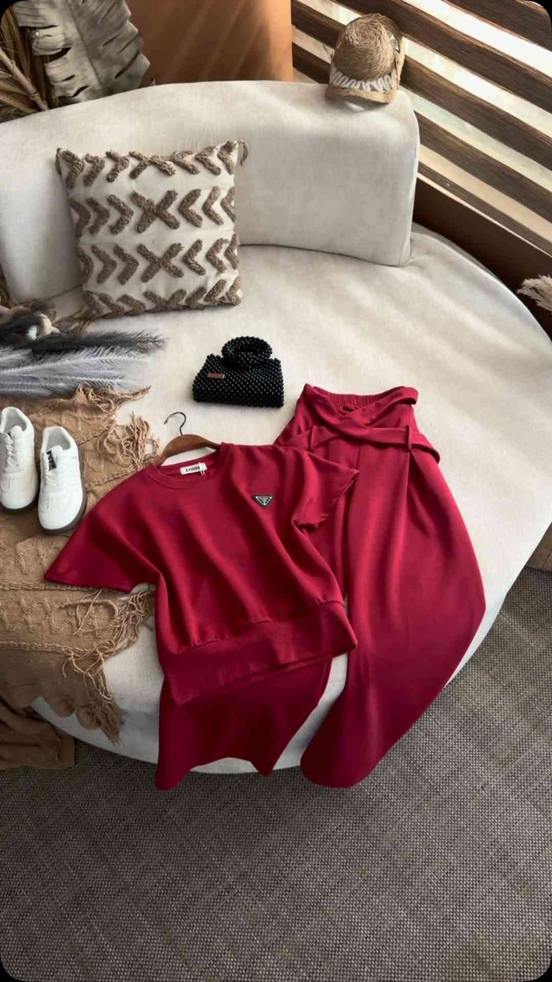 ✨موسم الصيف  والبضاعة غيرر ✨
✨  كوالتي يجنن يعني الخامة صيفية وقطن 100‎%‎
🌟القياسات :- S/M/L/xL/xxL
‏‎🚖 التوصيل : بغداد (5) الاف محافظات (7) الاف 
خلال 24 ساعه الطلب يمج 🛍️


**إذا كنت صاحب هذا الإعلان وتريد حذفه لأي سبب، رجاءا أرسل رسالة إلى الدعم الفني**