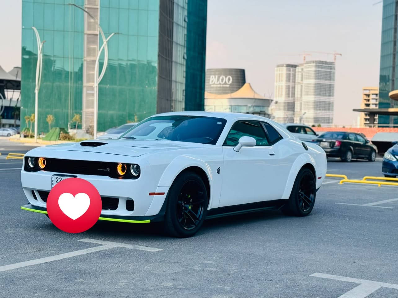 البيع جالنجرلون ابيض موديل/ 2023/ رقم اربيل
محرك/ SRT/ يعني سكات باك / فول 

موصفات ردار دعاميه اماميه / ردار خلفي 

كشنات حاربارد / كشن خزن كيربسوكان 

السوكان محدثه السياره فول تحديثات بيها 
كامل مبرمجه / ماشيه/ 28الف/ السياره مناقصها شي كلها بشرط بسمي سنويه رقم هزه كلها جديد تحويل وكاله بشرط دينارمابيها مصرف كلها بشرط 

حادث السياره بيها جاملغ اماميه صبغ وجاملغ وره سايق بخ امريكا باب سكن تبديل شركه/ ارباك طاك سيستم/ بولند محدثه السياره مابيها اي نقص كلها بشرط/ صور حادث ب منشور/ الاسفسار ازيد وتساب / ***********/***********/ عنوان اربيل
