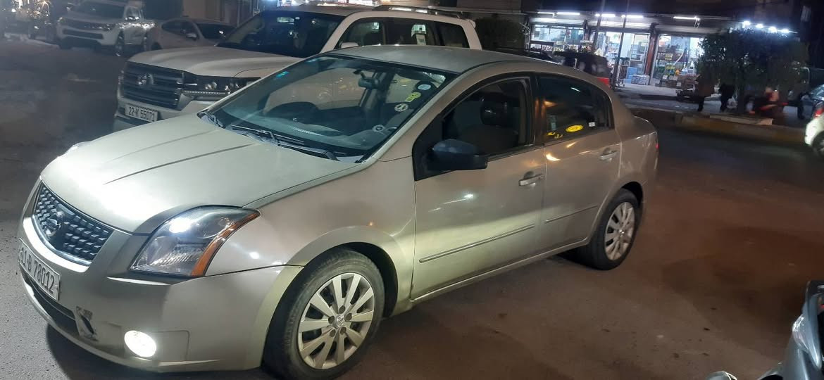 سانترا ٢٠٠٨ مراوس فقط بموديل احدث
بغداد الكرخ ***********
