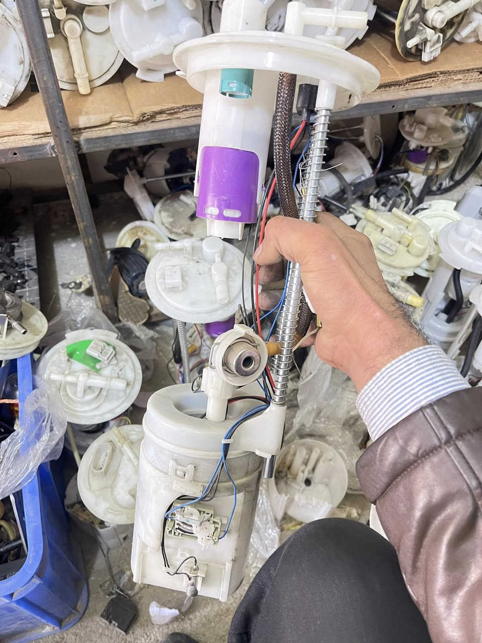 متوفر قاعدة فيت بم عبوة كامله نيسان باترول وكاله اصلي موديل 2010-2019
*********** توصيل متوفر جميع المحفظات
