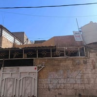 ‏دار للبيع المساحة 144 متر الواجهة 8 النزال 18 ‏ طابق ونص العنوان مدين...