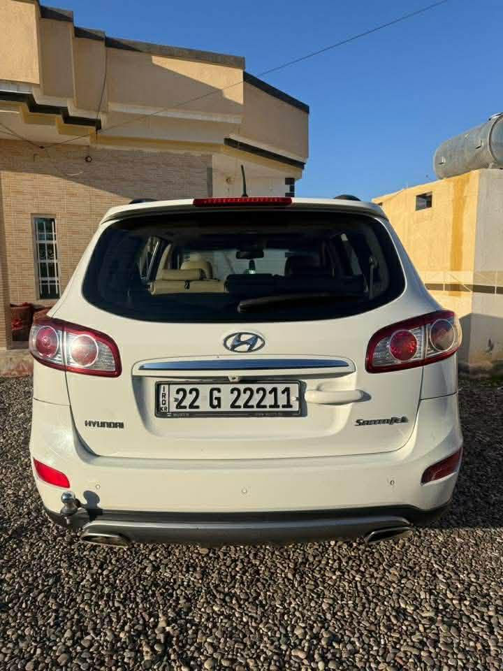 السلام عليكم رمضان كريم
سنتافي ٢٠١٢ خليجي 
ضرر جاملق عكس السايق فقط 
سياره كلين شرط 
محرك ٢٤٠٠
محرك وكير شرط سياره نضافه فول 
احلى من الصور السعر ١٥٥وبيه مجال 
اتصل وتدلل ***********
مكان السياره الشرقاط اذا اكو مراوس وفرق زين يرهم
