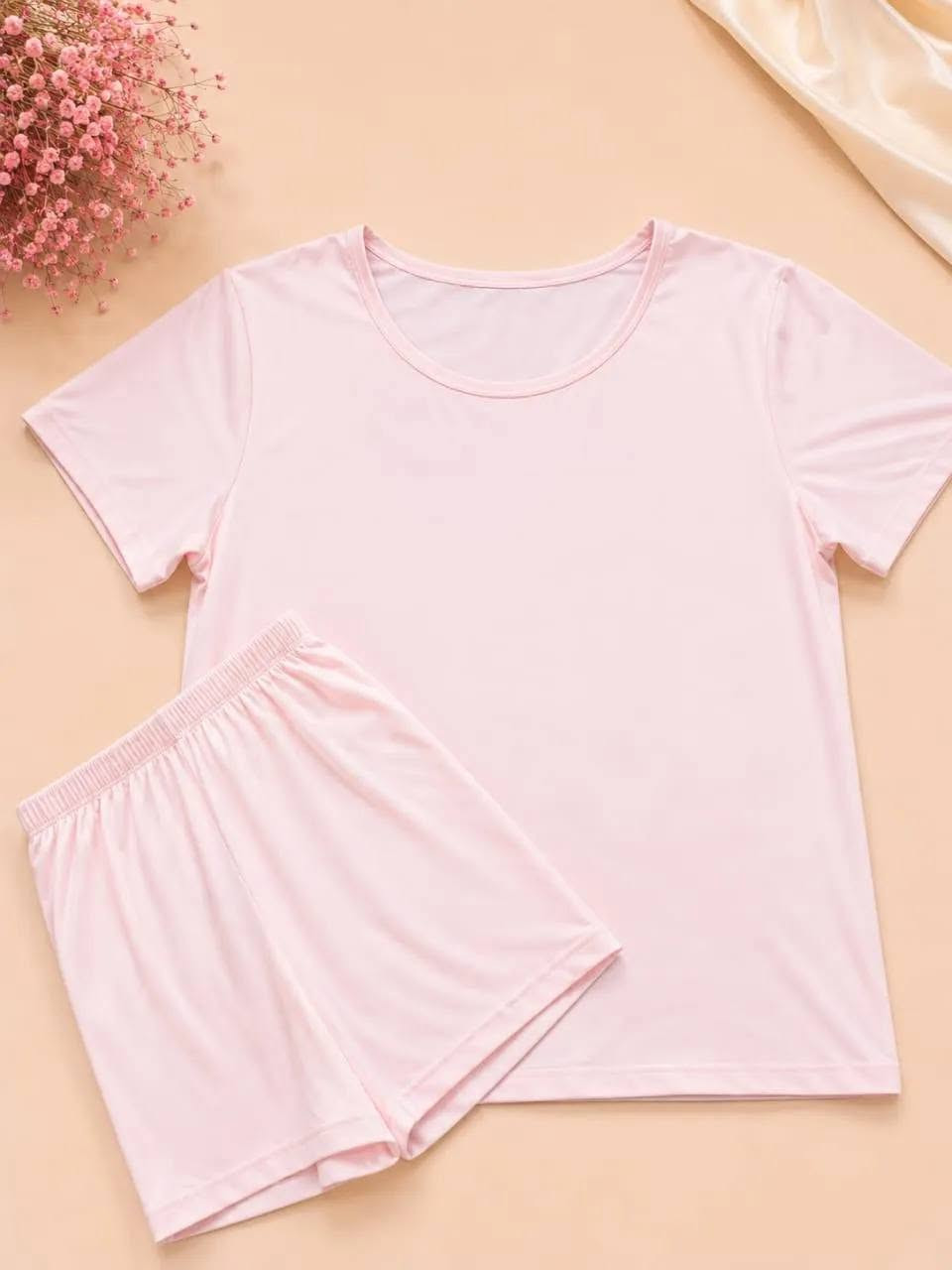 *_'' أناقتك تبدأ من هنا👗✨
ملابـس نسائية بأذواق راقية
توصيل كل لمحافضات5
للطـلب حجز واتساب-***********
