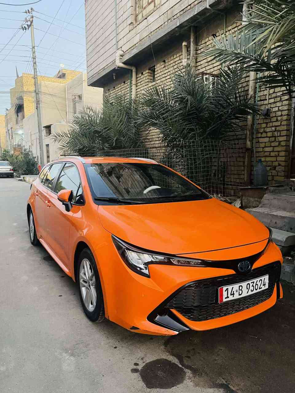 السلام عليكم
كورلا للبيع هايبرد استيشن 
    موديل 2023
السعر 125 وبيها مجال 
مكانها ناصريه مركز
الرقم: ***********
