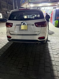 سورنتوا 2018 شكل 20 فول موصفات ما بيه قطعه صبخ سياره جديده خليجي بنروم...