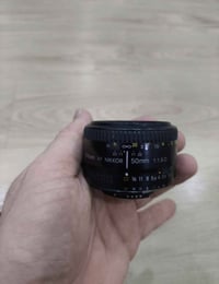 عدسة نيكون • ٥٠مم ١٫٨ • نظافة ٩٥٪