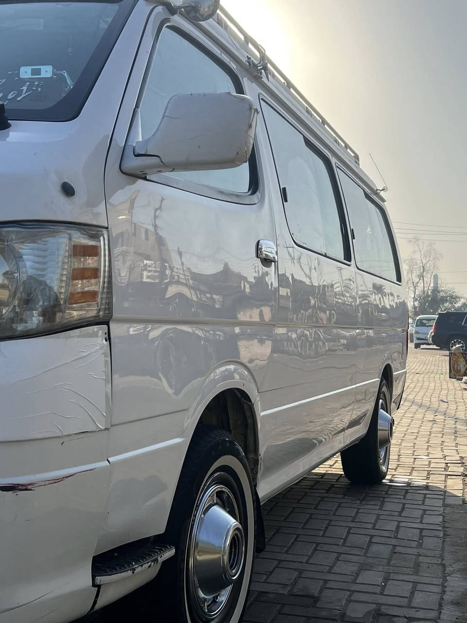 سلام عليكم كبات 66 ملس لبيع مكصوصات 13 كبات نضيفات مكان بغداد حي جهاد سعر خاص رقم***********
