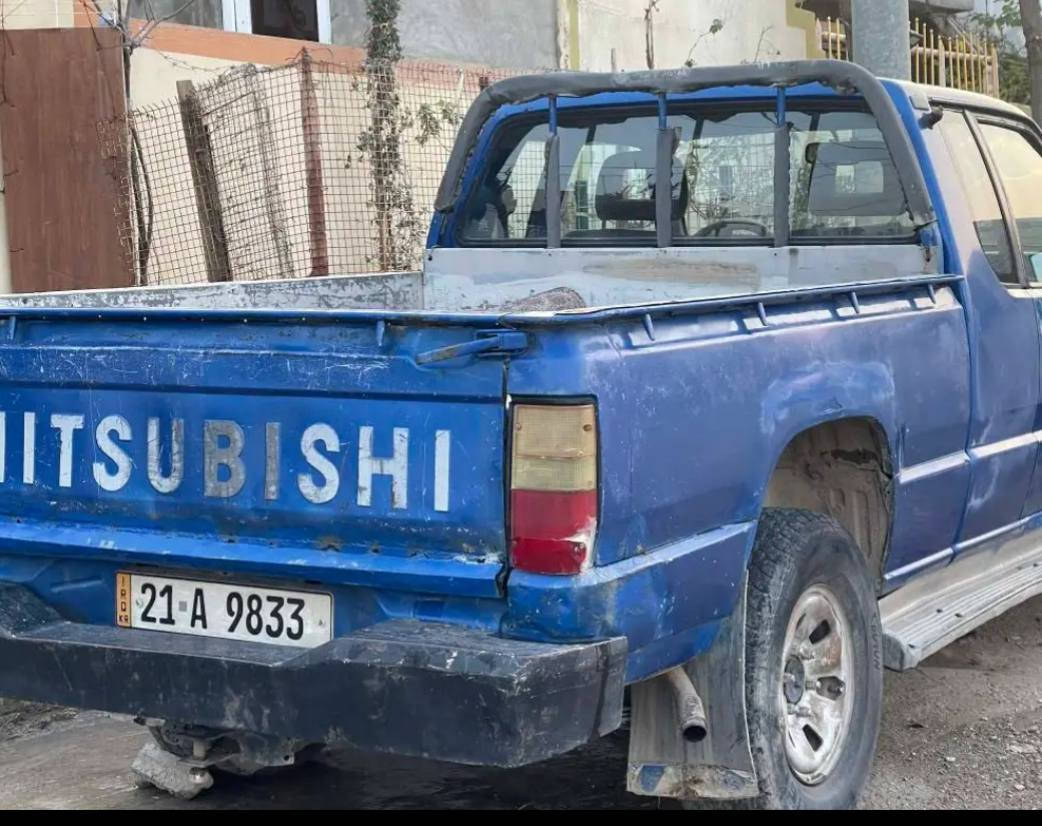 پيكاب مستربوشى موديل 90 رقم سليماني رقم و سه نه وى تازه يه گير و مه كينه به شه رت به شه رتى ته حويل نرخى 42 وه ره قه.
***********
*********** السليمانية, العراق
