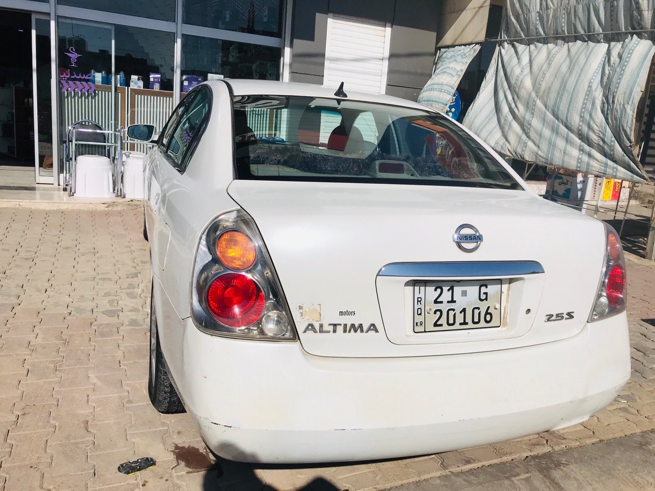 نيسان التيما٢٠٠٦خليجي 
لون ابيض صدف خليجي
كير بشرط محرك جديد بشرط تبريد بارد مابي عيب
بونيد تجاري يم هلال لايت سايق صبغ شوي اشرت بالصورة
لايت زينون جام كهربائي مواصفات مشهورة بدون مصاريف  سعرة ٦٨ورقة