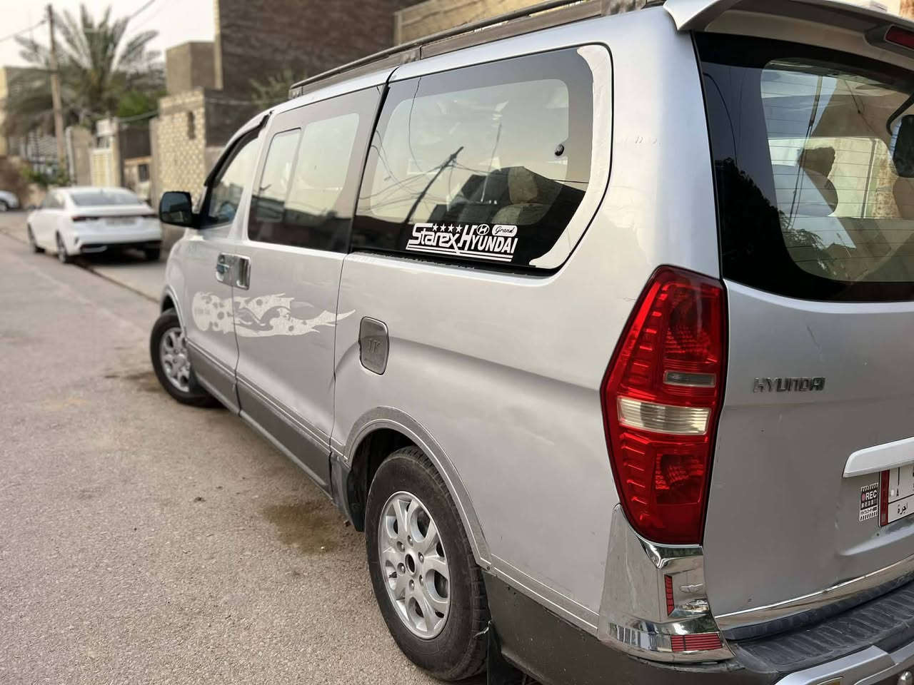 ستاركس 2009 مفتوح سنويه بسمي مداور ثاني يوم تخم تاير جديد مكينة نضيفة بدون تبخير السعر 120 وبيها مجال... مكلف بلنشر


**إذا كنت صاحب هذا الإعلان وتريد حذفه لأي سبب، رجاءا أرسل رسالة إلى الدعم الفني**