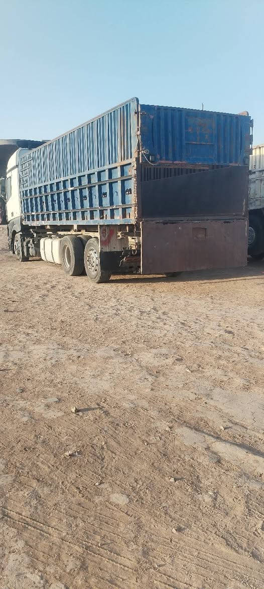 بدي للبيع حدادي نضيف اتصال ***********،،،، ***********
