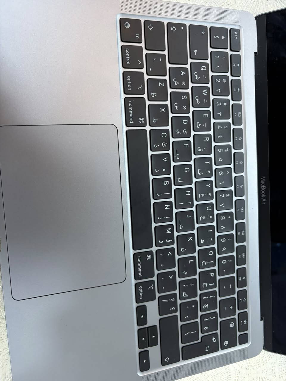 Apple Macbook air 2020
M1
Ram 8
ssd 256 
بطاريه 100‎%‎ 
عدد دورات 16 فقط 
كامل ملحقاته الاصليه 
السعر : 675،000 
بغداد - يوجد توصيل


**إذا كنت صاحب هذا الإعلان وتريد حذفه لأي سبب، رجاءا أرسل رسالة إلى الدعم الفني**