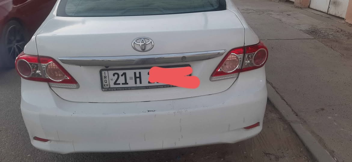 السلام عليكم 
كورولا للبيع موديل ٢٠٠٨ محدث ٢٠١٣  سنوية مجدد لغاية ٢٠٢٩ رقم شمالي جديد سليمانية شرط تحويل باسمنا  السيارة كلها شرط كير جديد  ومحرك جديد تبريد ثلج تدفئة شغالة كهربائيات والجوم كلها شغالة صدر  زين   بيها معجون بالتكمة وبيها صبغ مناطق يعني صبغ حزام  والقمارة شرط مابيها صبغ السيارة جاهزة ماتحتاج شي حاليا  السعر المطلوب ٩٠ ورقة وبيها مجال والاتصال على الرقم   ***********
*********** تكريت, صلاح الدين
