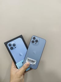 إيفون 13 برو ماكس بطارية 80%و 83% نظافة 100% الجهاز كفاله من كلشي لون ...