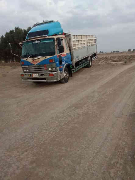 للبيع نيسان كفاله عامه م̷ـــِْن صبغ وتبديل مكينه وكير فوسه 16عادي كفاله شاصي عريض سته وربع بلاد كفاله رقم شاصي رقم نكليزي بسمي شخصين سياره ما عيزه برغي فول سعر 95وبيه مجال***********
