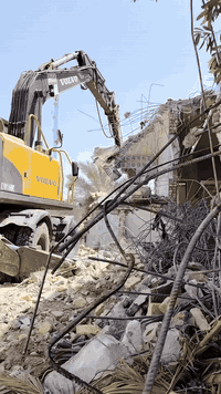 #ياالله🤲
شغلنا داخل الناصرية ❤️
⚒️شغلنه هوه تفليش الدور السكنيه🏠 القديمة ولمباني🏢
 ✅قلع قطع الاراضي وتجهيز القطعه للبناء
✅ تأخذ قطعه كامله جاهزه للبناء
حسب الاتفاق قلع ودفن تراب حري درجة اولى + سبيس ابوغار +حدل ضرفيه ومطاطيه وجلمود
واليريد دلاليه بخدمته لتواصل
***********
